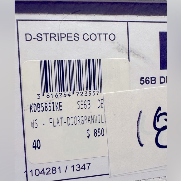 Stylish espadrilles by Christian Dior in Navy and Beige. - Picture 6 of 8